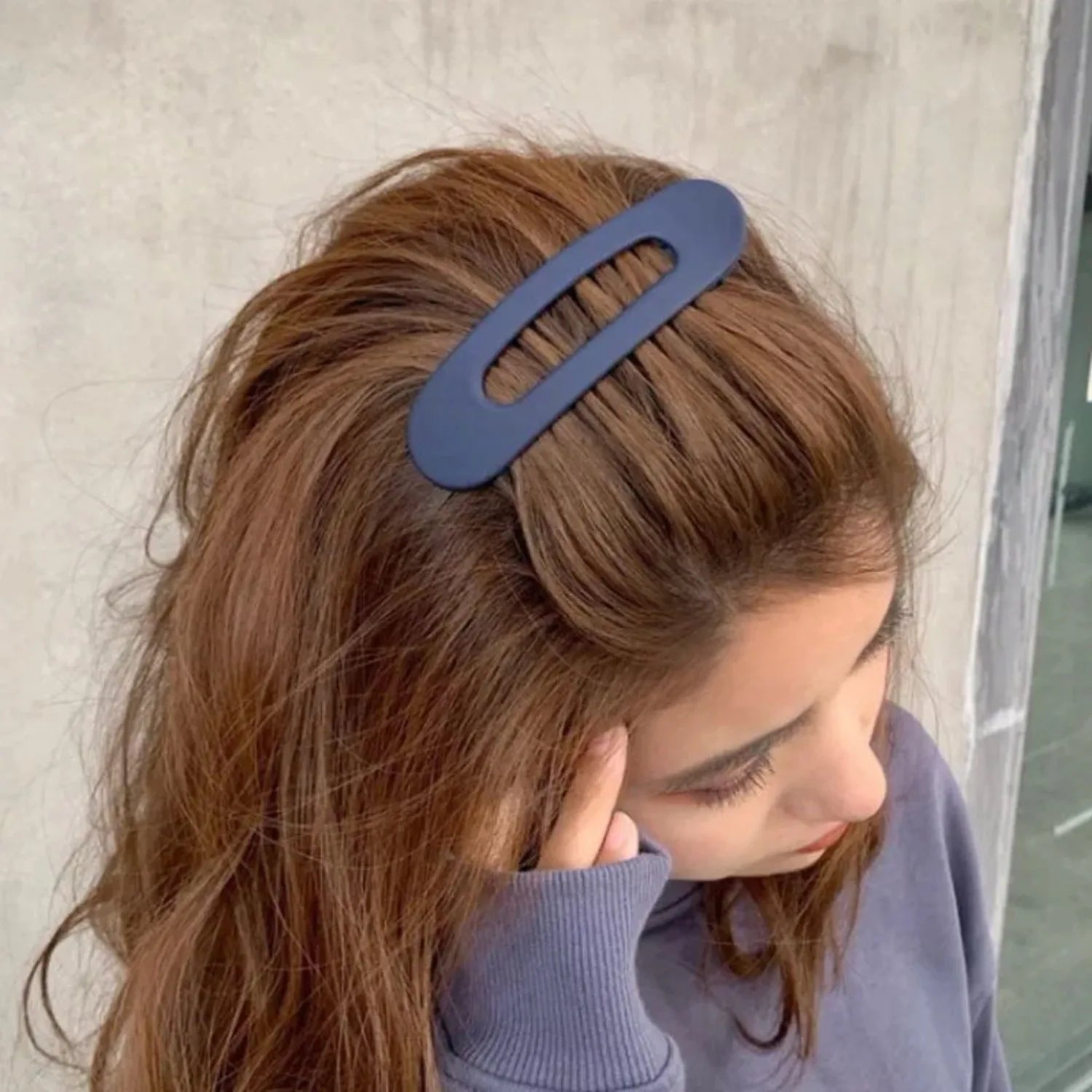 Large Frosted Hair Clip